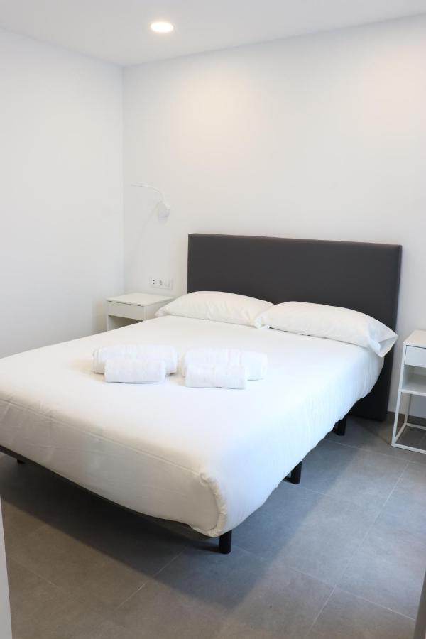 V&C Apartamentos 科尼尔-德拉弗龙特拉 外观 照片