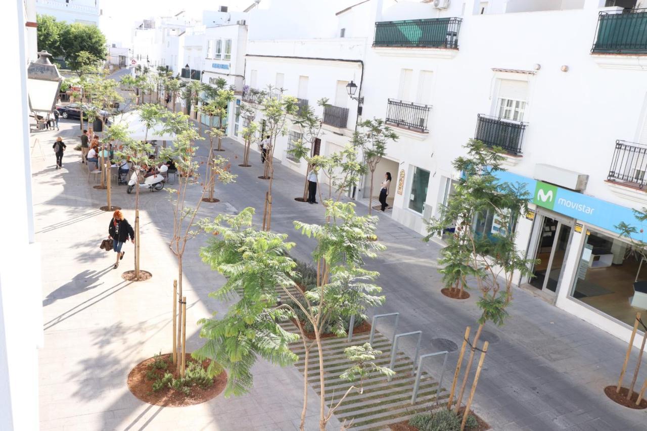 V&C Apartamentos 科尼尔-德拉弗龙特拉 外观 照片